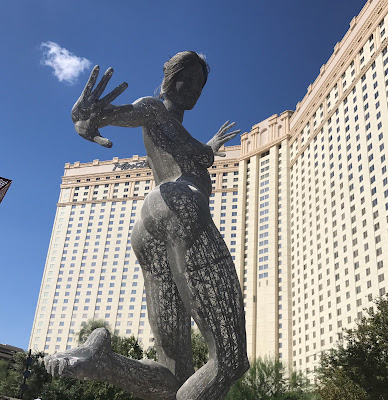 Thrifty Wife, Happy Life || 30 Kid friendly places in Las Vegas