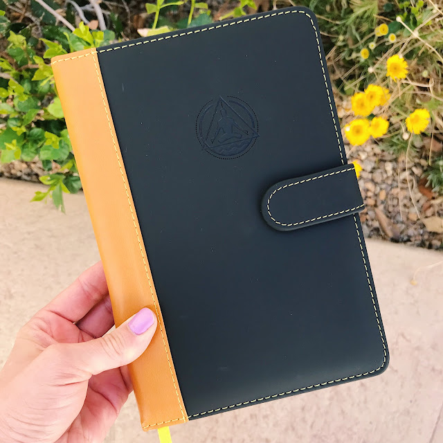 How to get organized using a planner