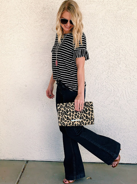 Flare jeans outfit