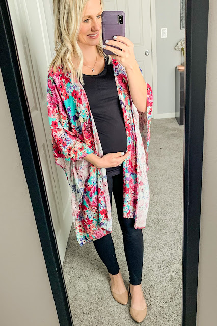 Kimono maternity outfit 