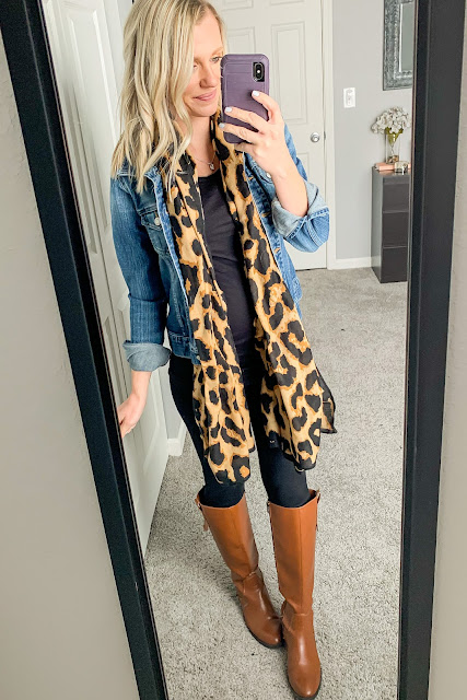 Denim jacket maternity outfit