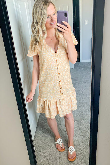 Postpartum nursing-friendly summer outfits