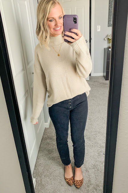 Black button fly jeans with sweater #buttonflyjeans