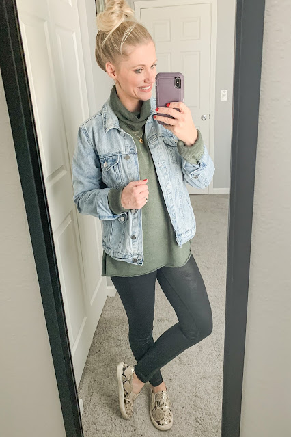 Cozy turtleneck sweatshirt #cozy