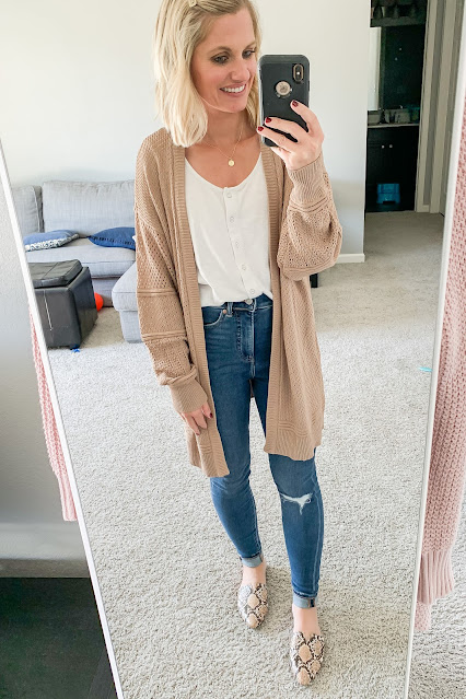 Real-Life Mom Outfit of the day round up for September