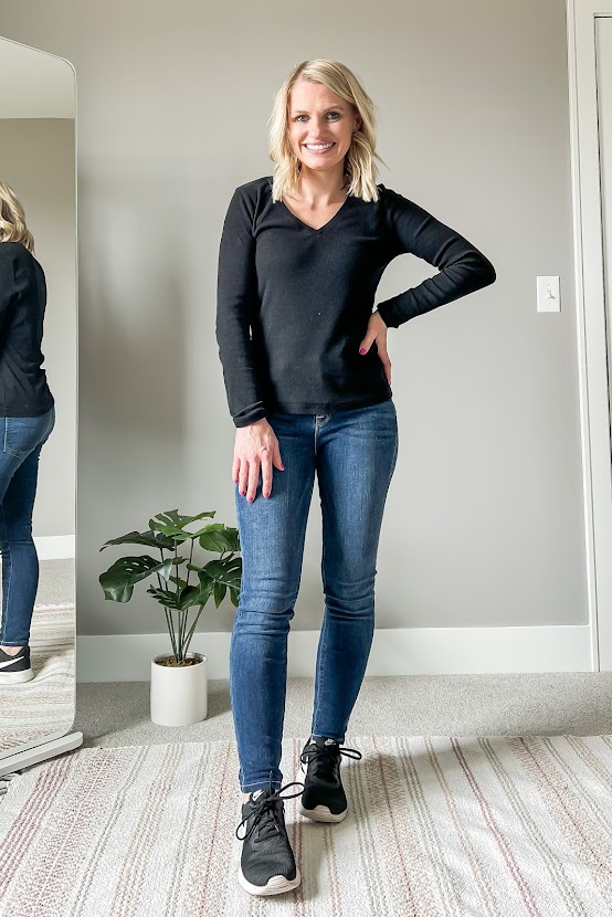 Plain mom outfit