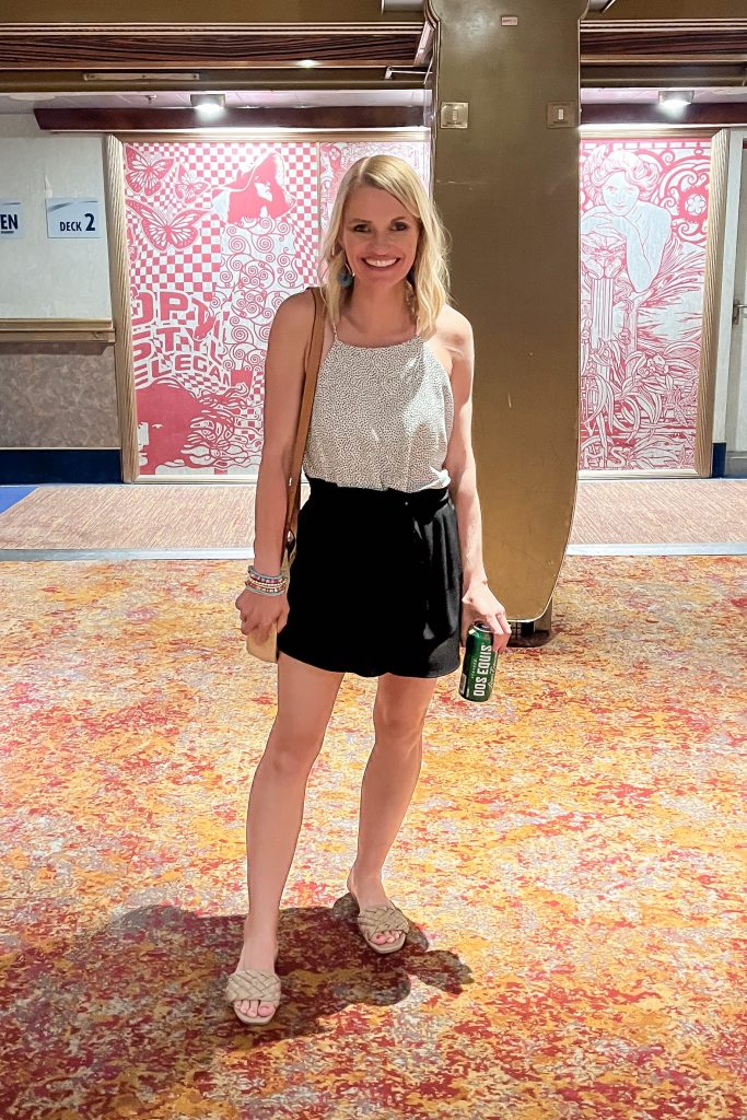 Casual cruise outfit