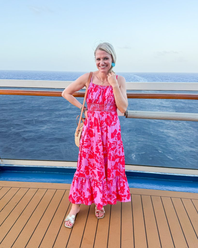 caribbean cruise outfit ideas maxi floral dress