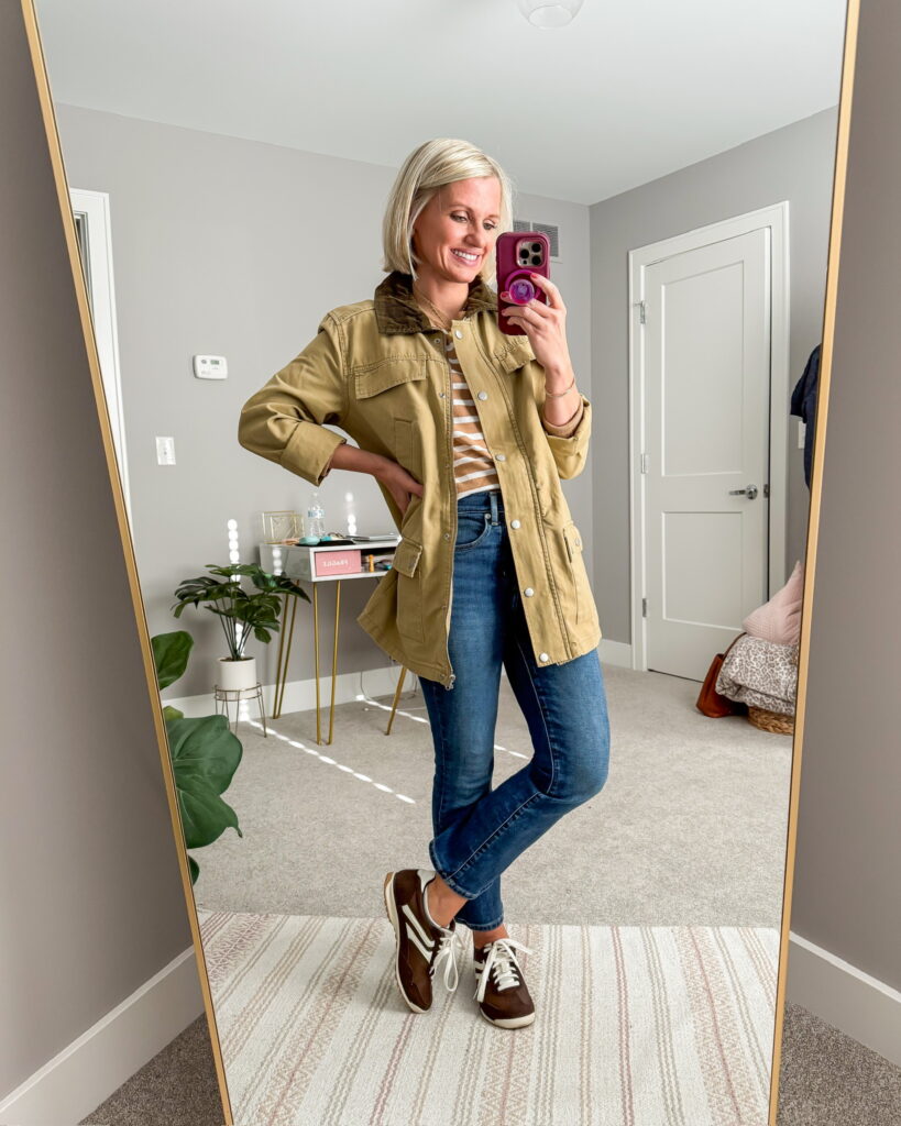 fall mom outfit barn jacket and jeans