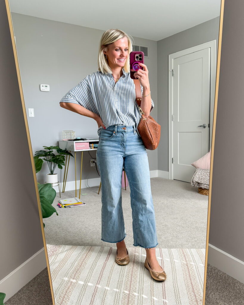 fall mom outfit cropped jeans and striped blouse