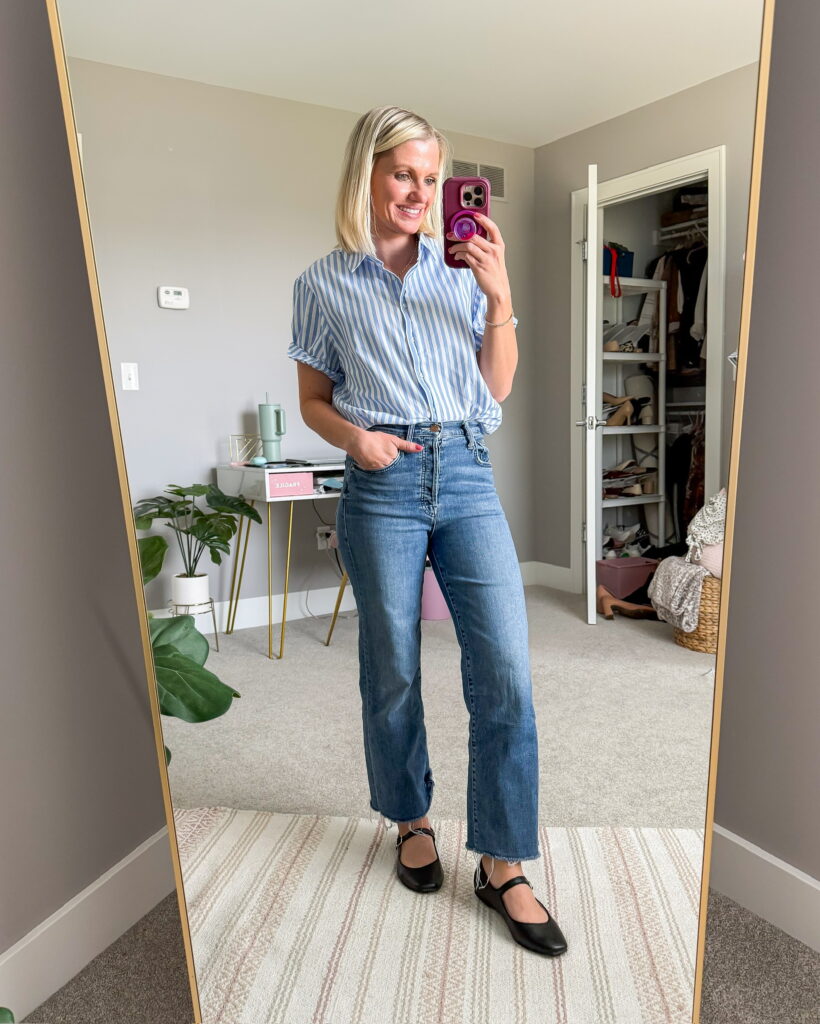 fall mom outfit jeans and collared shirt